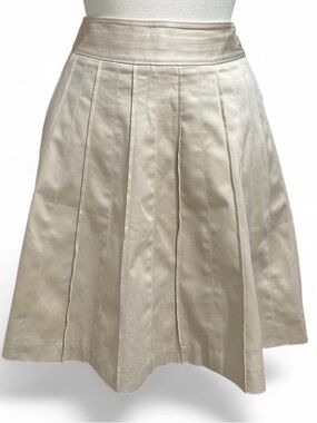 White House Black Market Cream Pleated A-Line Skirt